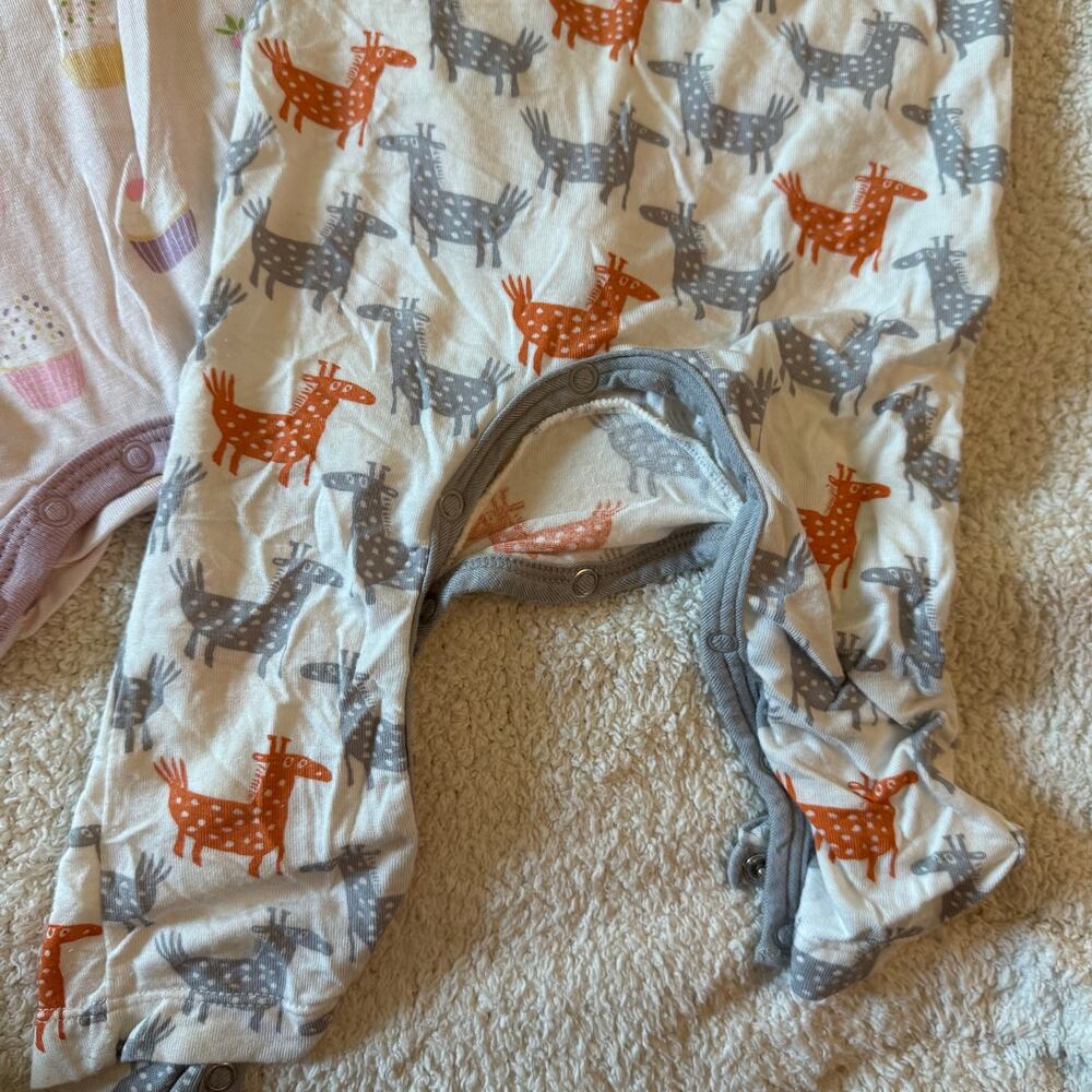 BESTAROO Bundle One Piece Outfits Size 12-18 Months Casual lightweight - Picture 6 of 6
